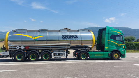 Tankwagen Adr Met Volvo
